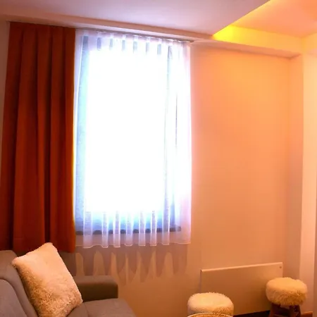 Zlatni Javor 206 Lägenhet *